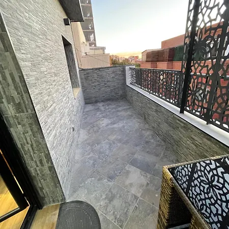 Piso Luxori Apartment Santa Coloma de Gramenet